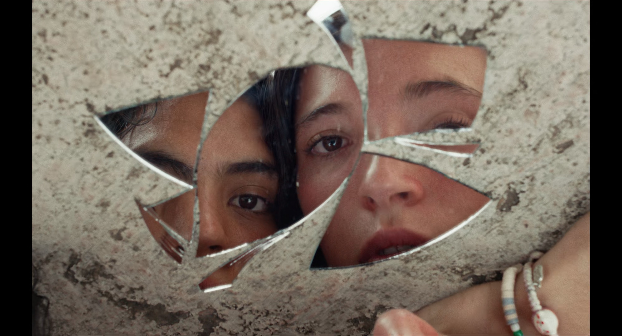 99ab273d-3338-7886-eeab-ebca7f2e4f81